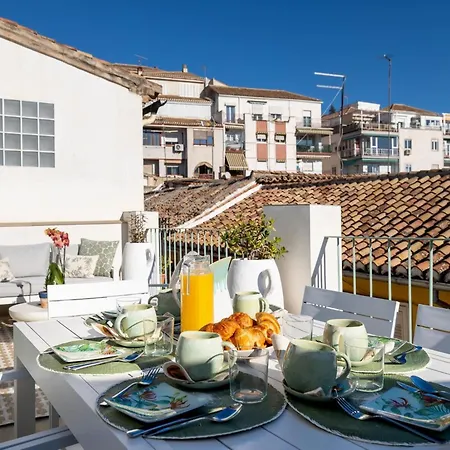 Gloria 10pax Parking Free Granada